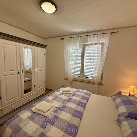 Apartment Minea & Angelina Dramalj
