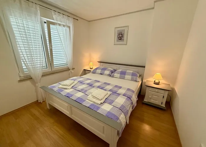 Minea & Angelina Apartmán