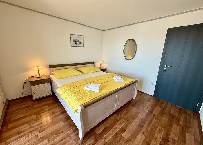 Minea & Angelina Apartmán